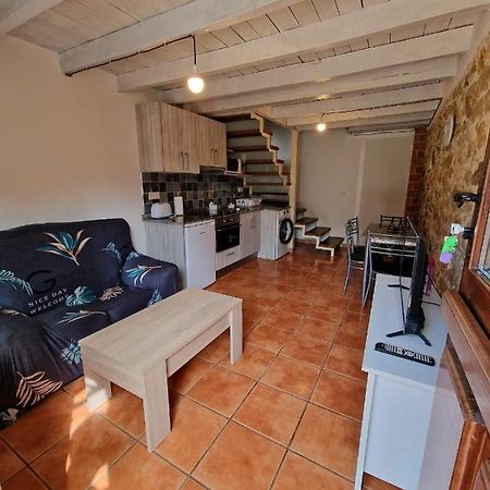 Apartamento Ism.Alb. Инфиесто Екстериор снимка
